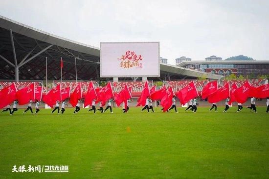 9月11日，由贾胜枫执导，李嘉慧监制，罗金翡、贾胜枫编剧，郑秀文、陆骏光领衔主演，谈善言主演的《流水落花》在北京百老汇电影中心正式举行了电影的内地首映礼